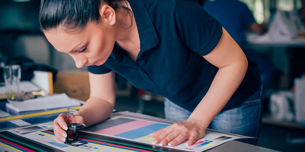 5 Pflichtbestandteile einer ERP-Software im Großformatdruck